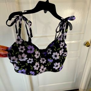 Beach Betty swimsuit top